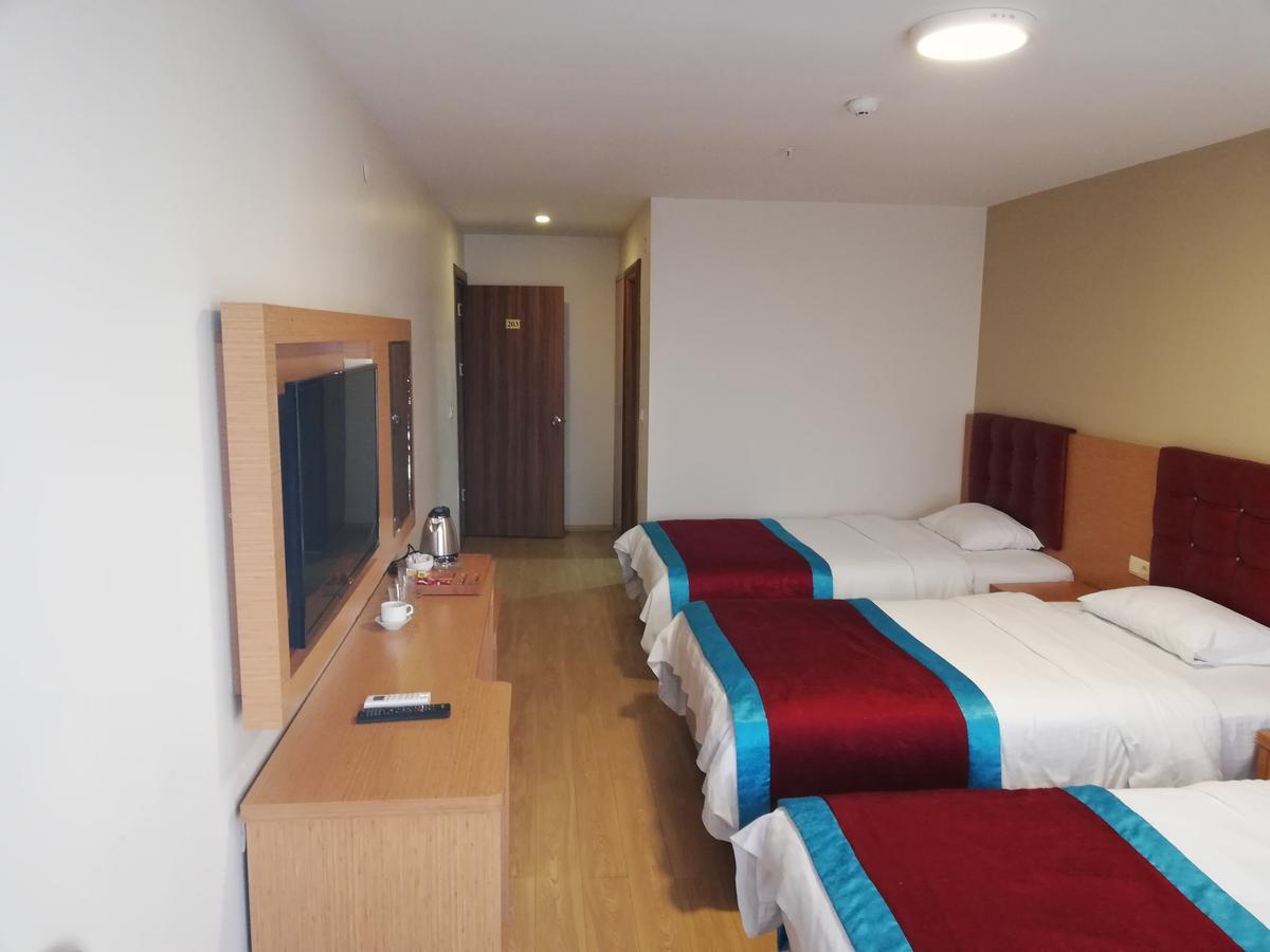 Bursa Sahin Hotel Exterior photo
